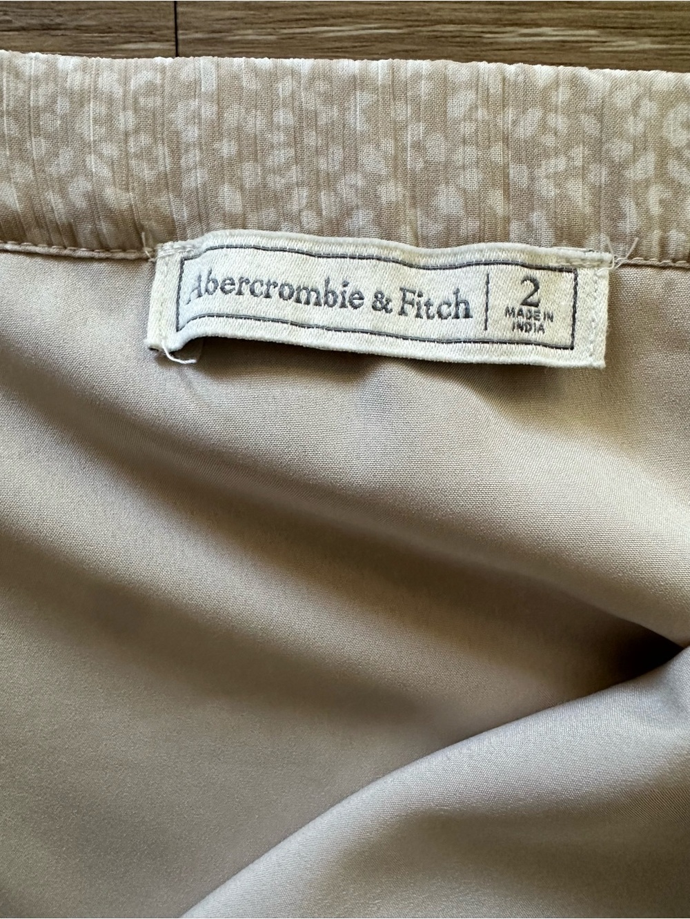 Abercrombie & Fitch Cream Wrap High-Low Skirt - Picture 4 of 4